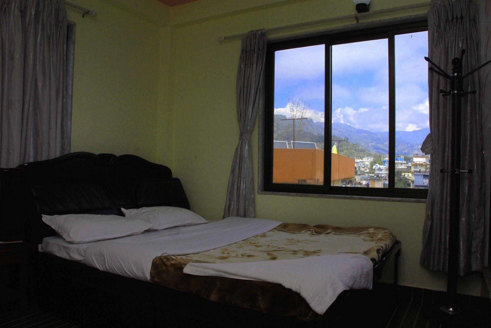 Hotel Glory Garden Pokhara Luaran gambar