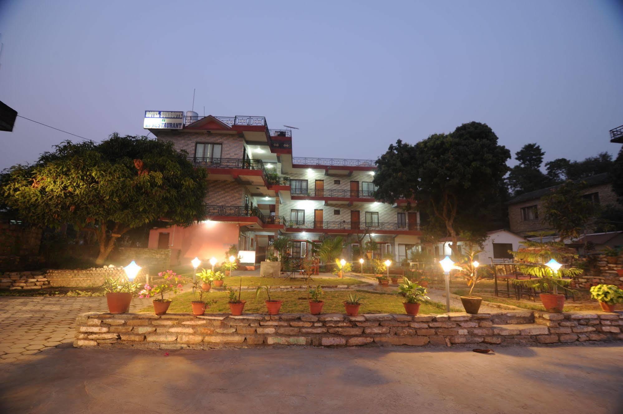 Hotel Glory Garden Pokhara Luaran gambar